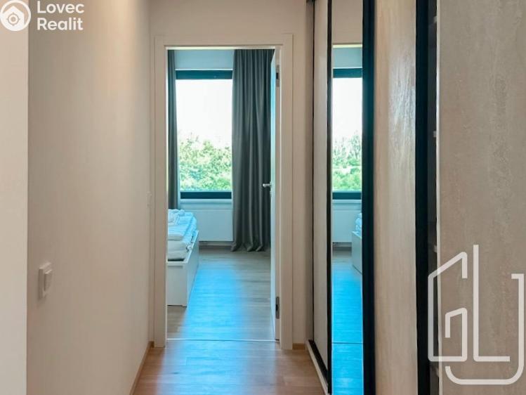 Pronájem bytu 2+KK Praha, Sokolova 720/5 č. 8