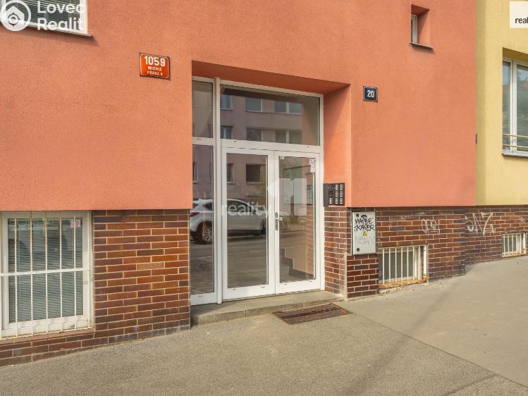 Prodej bytu 2+KK Praha 4, Sedlčanská č. 36