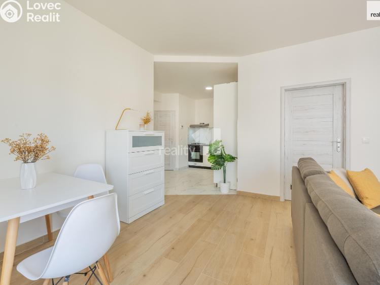 Продаж квартири 2+KK Praha 4, Sedlčanská č. 4