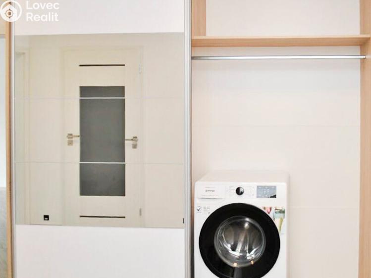 Pronájem bytu 3+KK Praha, Lublinská č. 8