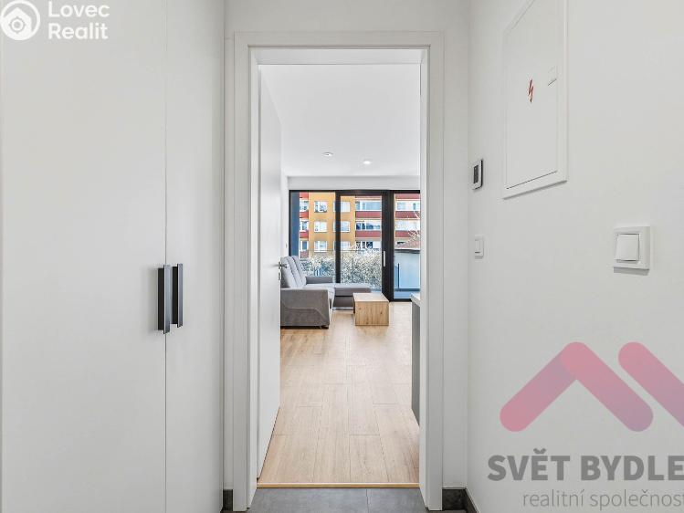 Prodej bytu 1+KK Praha, Komořanská 101/15 č. 12
