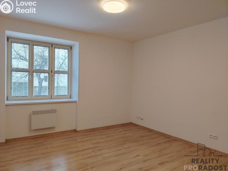 Оренда квартири 2+KK Znojmo, nám. Kpt. Otm. Chlupa č. 3