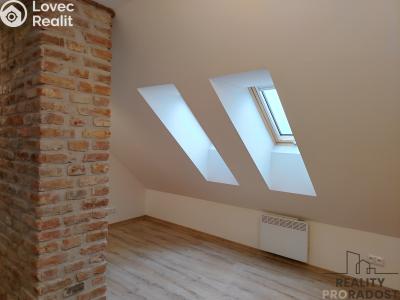 Оренда квартири 3+KK Znojmo, nám. Kpt. Otm. Chlupa č. 3