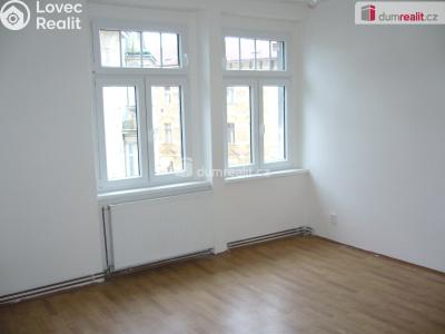 Rent apartment 3+1 Děčín, Revoluční nám. č. 7