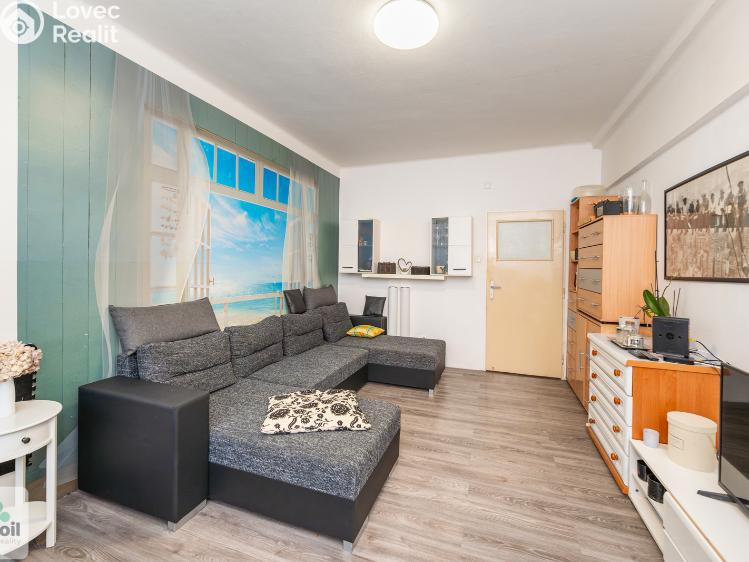 Prodej bytu 3+1 Neratovice, Dr. E. Beneše č. 3