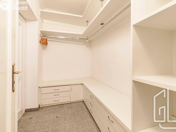 Оренда квартири 2+1 Praha, Vlašská č. 9