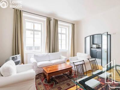 Аренда квартиры 2+1 Praha, Vlašská č. 4