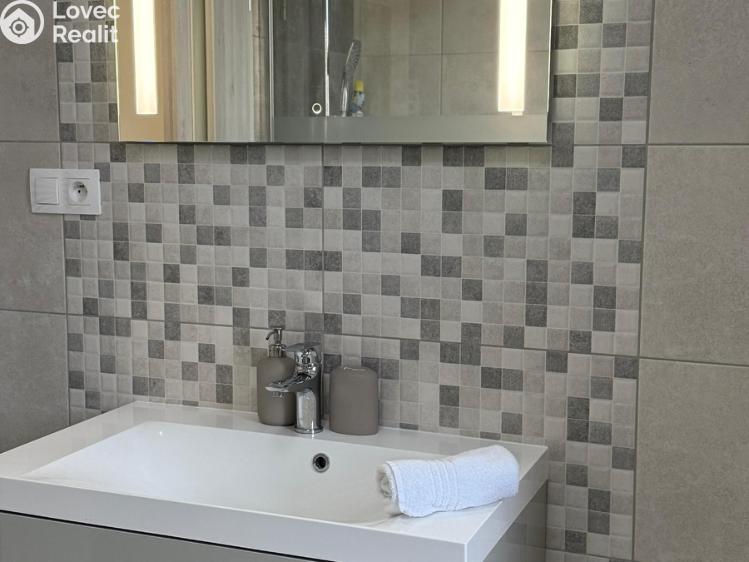 Rent apartment 2+KK Trhové Sviny, Za Pilou č. 2