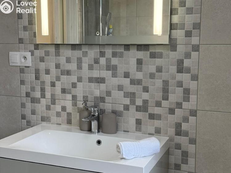 Rent apartment 2+KK Trhové Sviny, Za Pilou č. 9