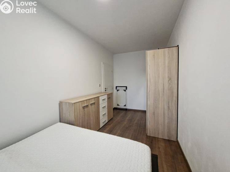 Pronájem bytu 3+1 Ostrava, Miroslava Bajera č. 9