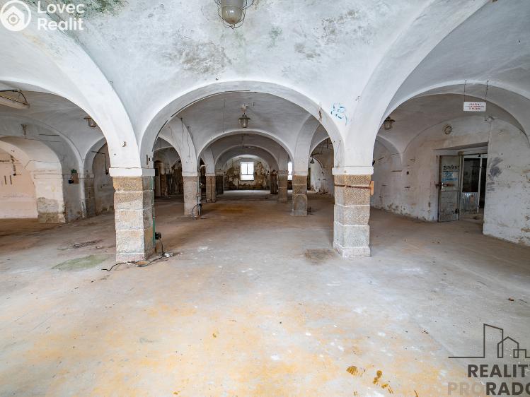 Продаж торгового приміщення Chudenice, Mírové nám. č. 6