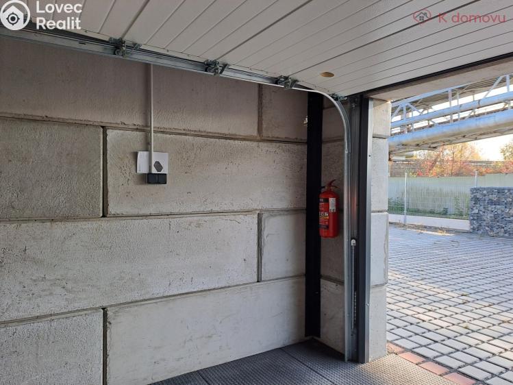 Pronájem garáže Studénka, Tovární 321 č. 6