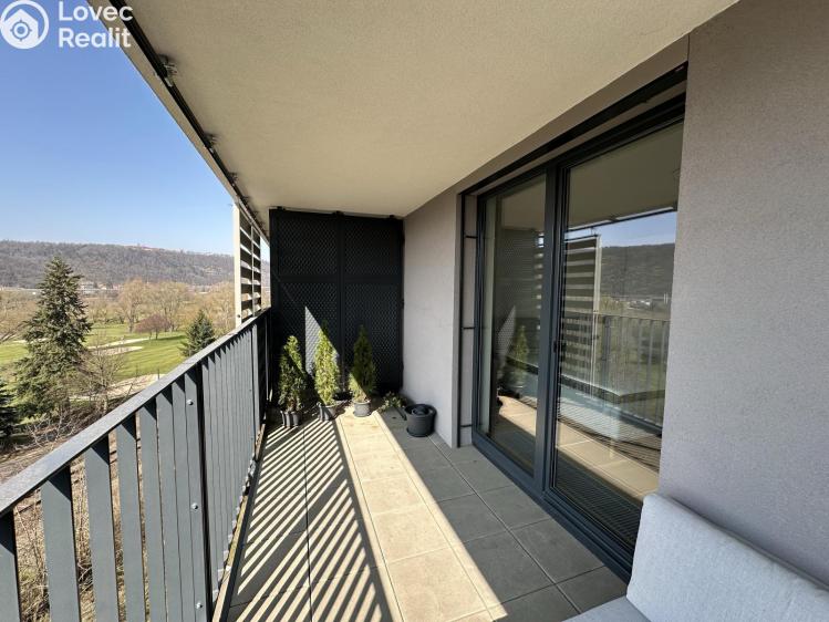 Pronájem bytu 2+KK Praha, Mezi vodami č. 4