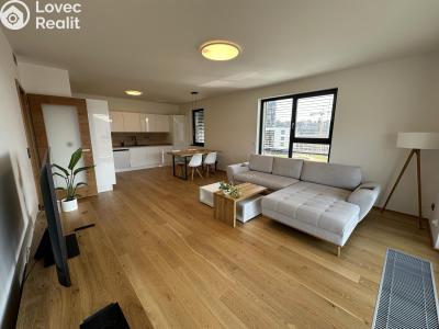 Pronájem bytu 2+KK Praha, Mezi vodami č. 1