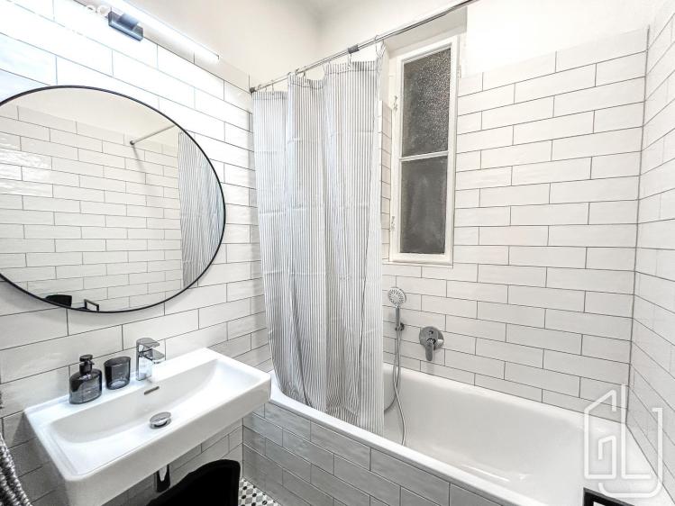 Pronájem bytu 3+1 Praha, Krkonošská č. 10