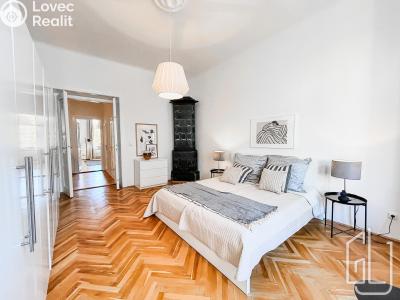 Pronájem bytu 3+1 Praha, Krkonošská č. 1