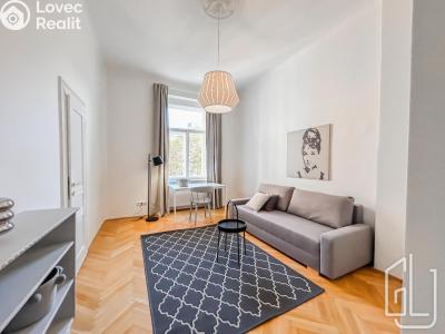 Pronájem bytu 3+1 Praha, Krkonošská č. 5