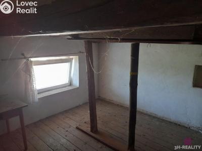 Prodej rodinného domu Oplocany č. 15