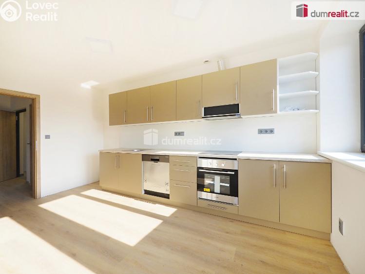 Pronájem bytu 3+KK Mělník, Jiřího z Poděbrad č. 4