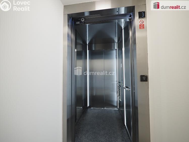 Pronájem bytu 3+KK Mělník, Jiřího z Poděbrad č. 20