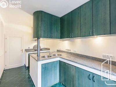 Pronájem bytu 4+1 Praha, Vlašská č. 3