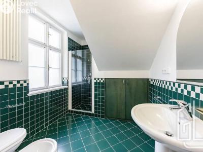 Pronájem bytu 4+1 Praha, Vlašská č. 6