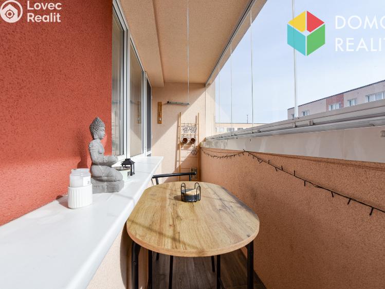 Prodej bytu 4+KK Jince, Zborovská 348 č. 17