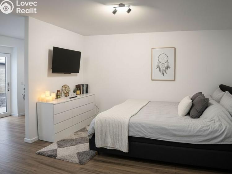 Prodej rodinného domu Lužec nad Cidlinou č. 11