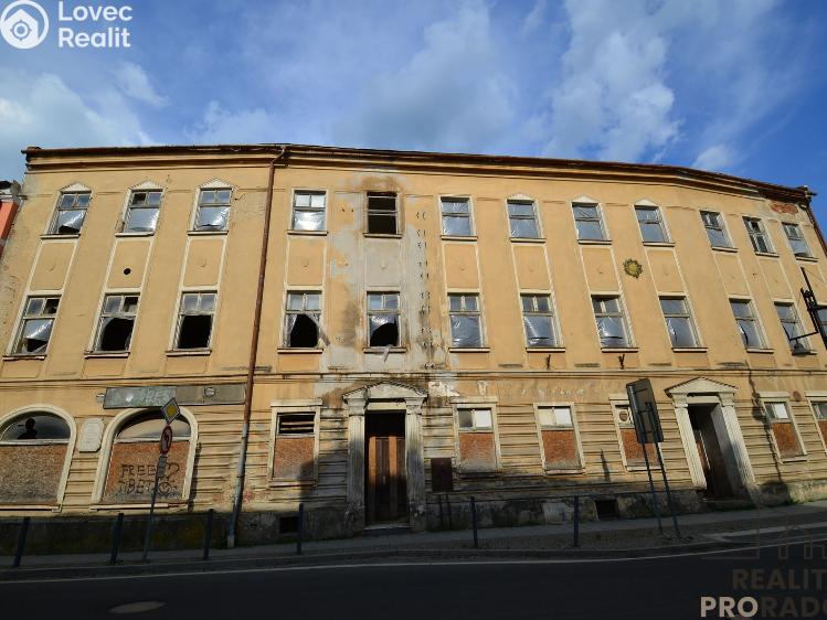 Продаж готелі Zlaté Hory, nám. Svobody 50 č. 2