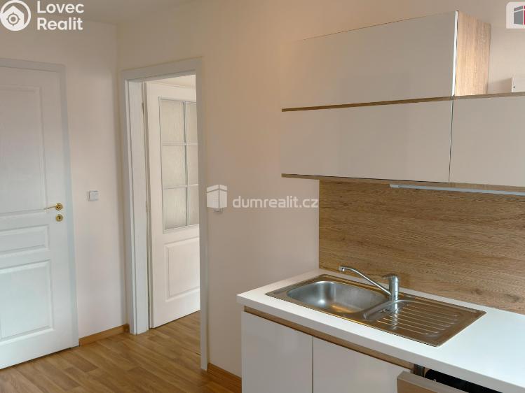 Оренда квартири 2+KK Kolín, Ke Hřbitovu č. 4