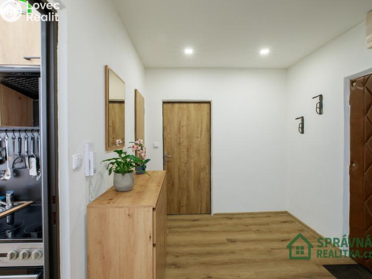 Prodej bytu 2+1 Plzeň, Lábkova č. 9