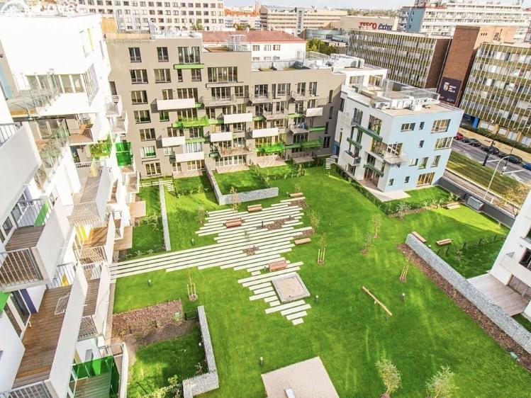 Pronájem bytu 2+KK Praha, Archangelská 868/6 č. 1