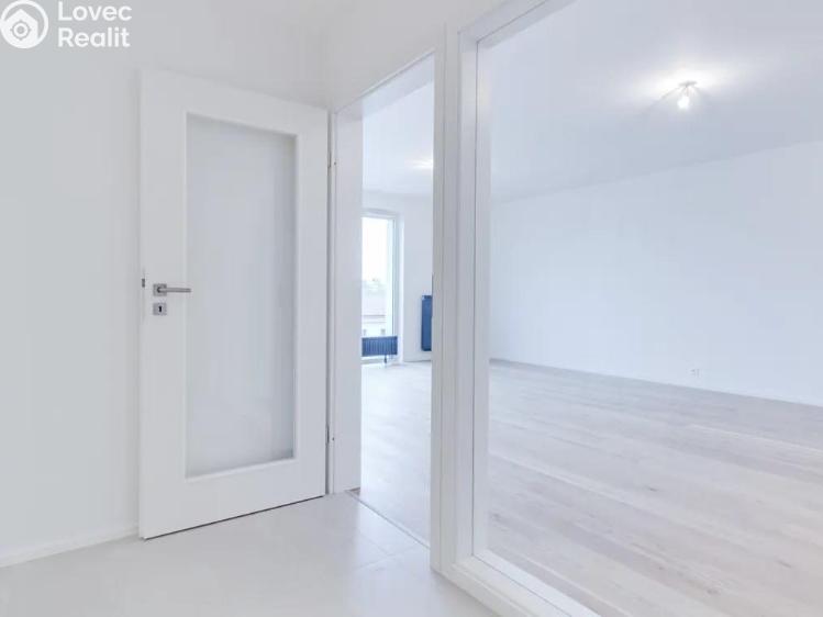 Pronájem bytu 2+KK Praha, Archangelská 868/6 č. 5