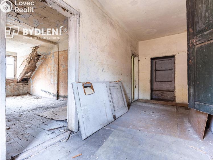 Продажа многоквартирного дома Teplice, U Kamenných lázní 634/7 č. 24