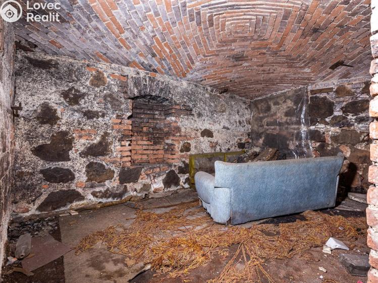 Продажа многоквартирного дома Teplice, U Kamenných lázní 634/7 č. 25