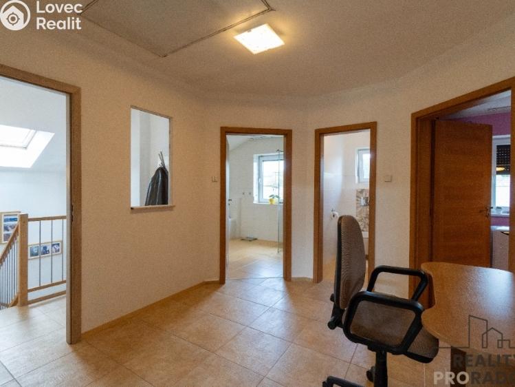 Sale family house Staré Hrady č. 8