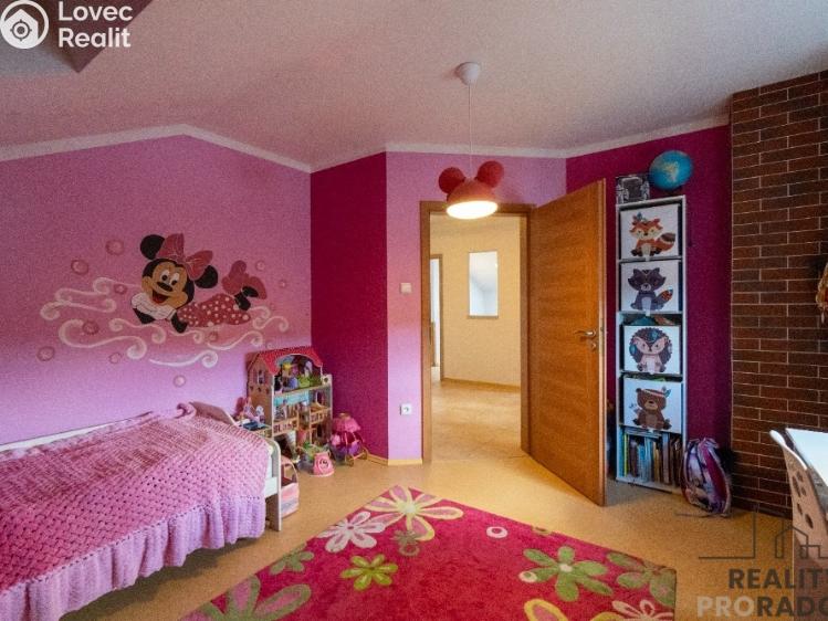 Sale family house Staré Hrady č. 17