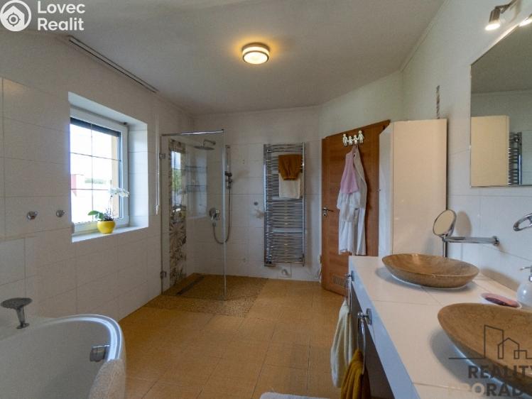 Sale family house Staré Hrady č. 22