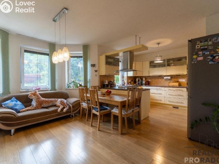 Sale family house Staré Hrady č. 38