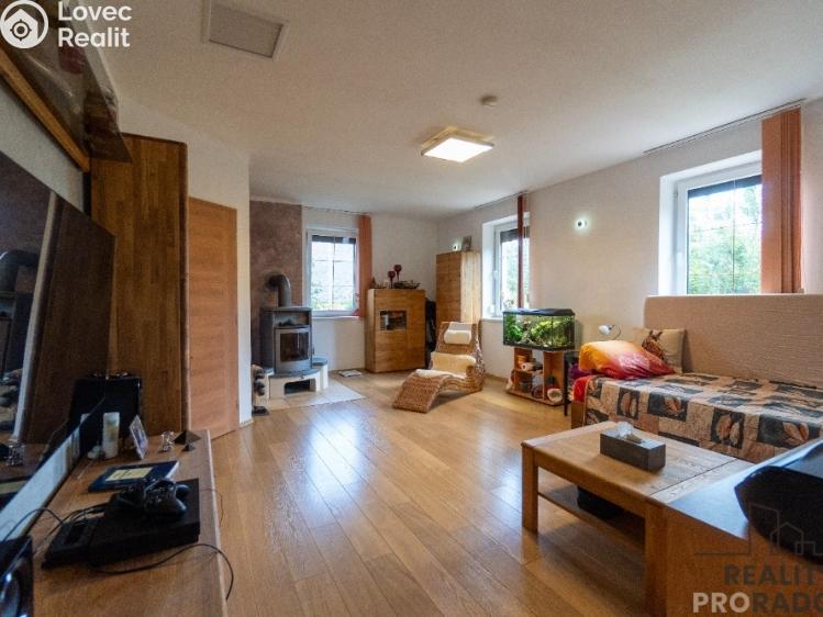 Sale family house Staré Hrady č. 42