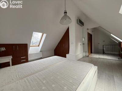 Pronájem bytu 2+KK Praha, Kosořská č. 5