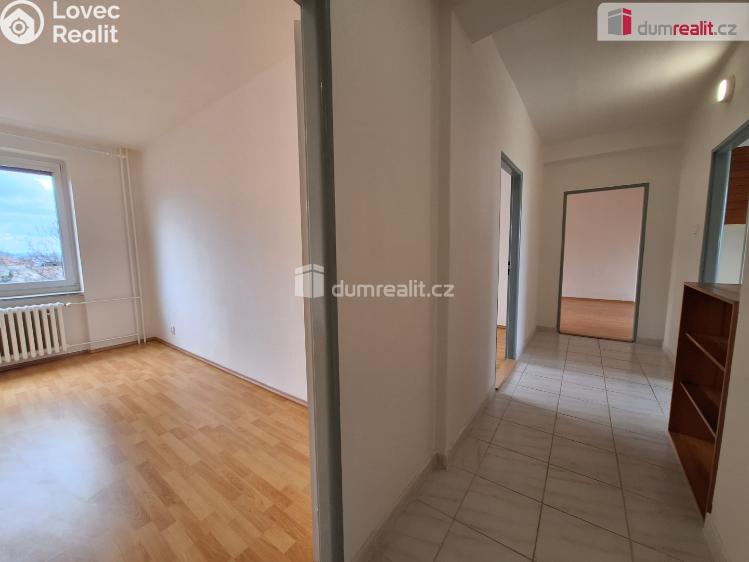 Pronájem bytu 4+1 Praha 10, Na Třebešíně č. 25