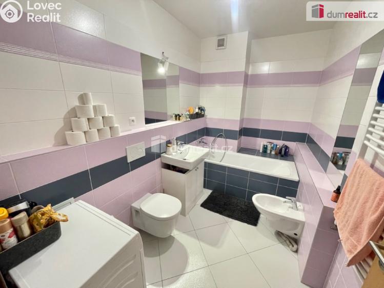 Rent apartment 2+KK Praha 13, Svitákova č. 3