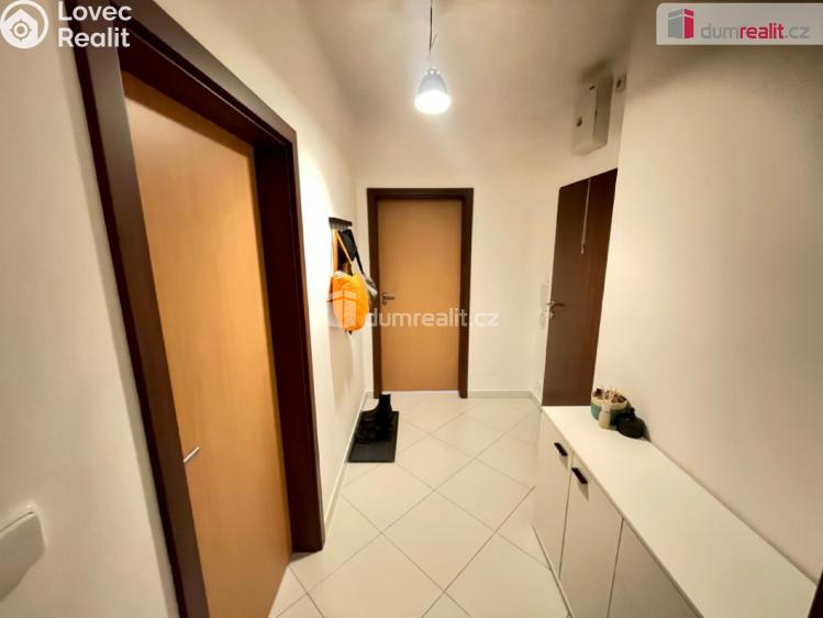 Rent apartment 2+KK Praha 13, Svitákova č. 9