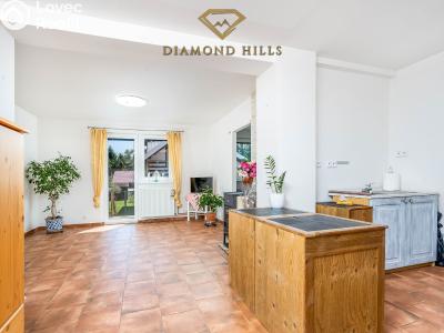 Продаж сімейного будинку Mukařov, Kutnohorská č. 1