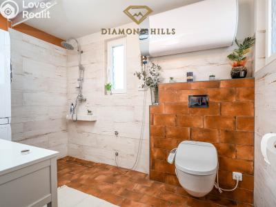 Продаж сімейного будинку Mukařov, Kutnohorská č. 5