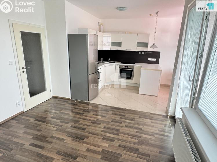 Rent apartment 2+KK Praha 18, Pavla Beneše č. 3