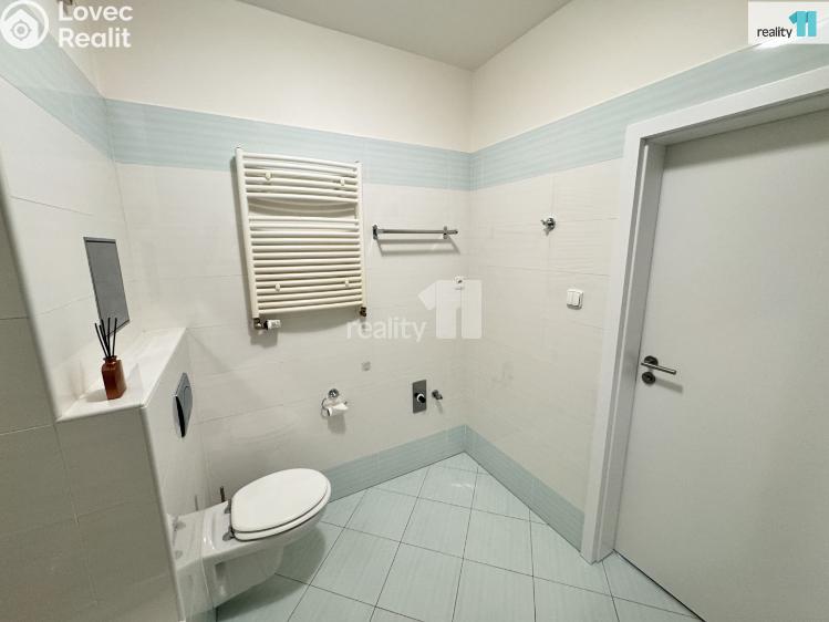 Rent apartment 2+KK Praha 18, Pavla Beneše č. 25