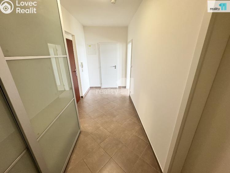 Rent apartment 2+KK Praha 18, Pavla Beneše č. 26