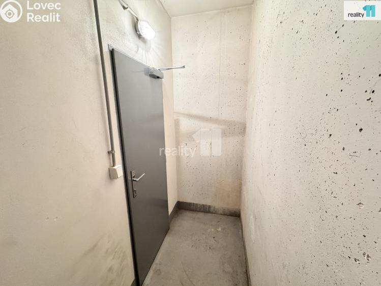 Rent apartment 2+KK Praha 18, Pavla Beneše č. 29